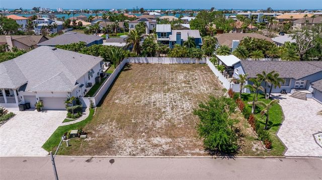 408 7TH AVENUE N, Tierra Verde, FL 33715