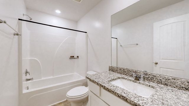 110 Cecil Rd, Lebanon, TN 37087