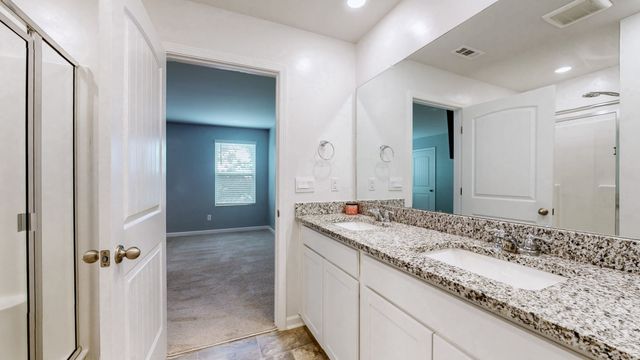 110 Cecil Rd, Lebanon, TN 37087