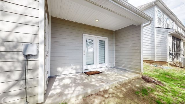 110 Cecil Rd, Lebanon, TN 37087