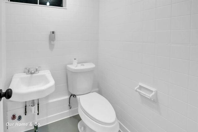 5568 Mary Court, Saginaw Twp, MI 48603