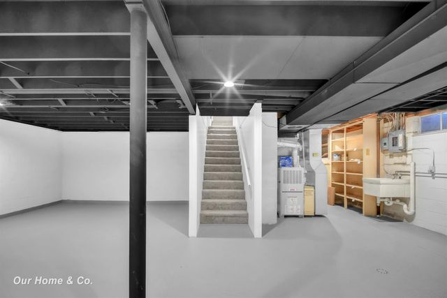 5568 Mary Court, Saginaw Twp, MI 48603