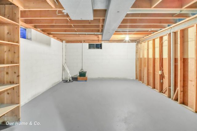 5568 Mary Court, Saginaw Twp, MI 48603