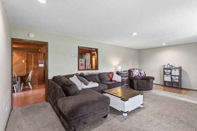 109 Lydia Road, Jordan, MN 55352