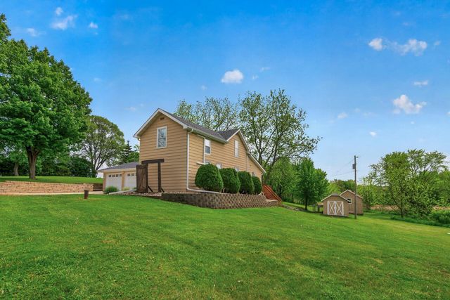 109 Lydia Road, Jordan, MN 55352