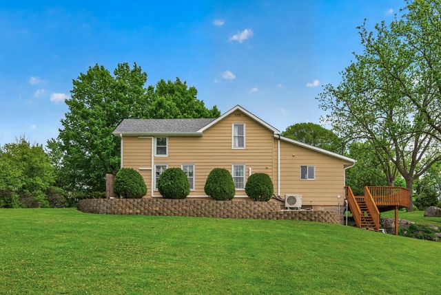 109 Lydia Road, Jordan, MN 55352