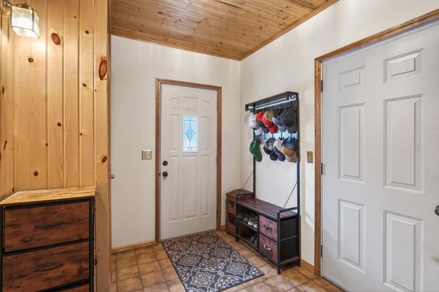 109 Lydia Road, Jordan, MN 55352