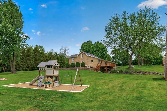 109 Lydia Road, Jordan, MN 55352