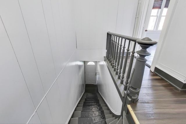 2415 W Arthington Street, Chicago, IL 60612