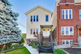 2415 W Arthington Street, Chicago, IL 60612