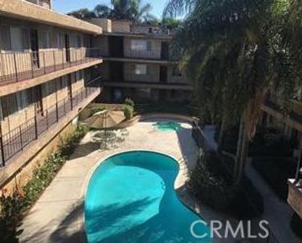 8505 Columbus Avenue 304, North Hills, CA 91343