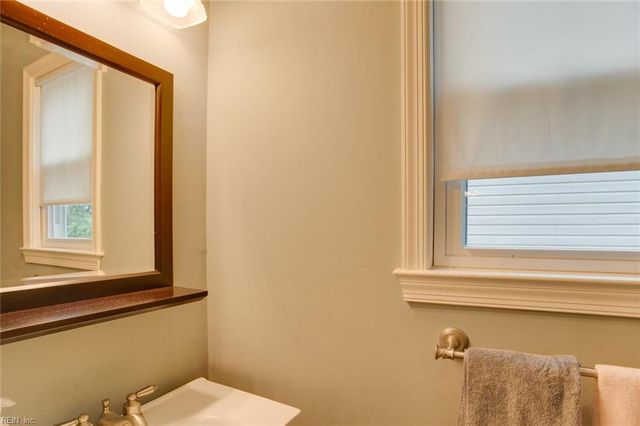 2220 Rock Lake LOOP, Virginia Beach, VA 23456