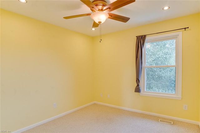 2220 Rock Lake LOOP, Virginia Beach, VA 23456