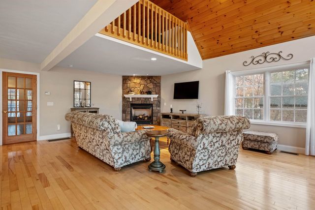 244 Wentworth Shores Road, Moultonborough, NH 03254