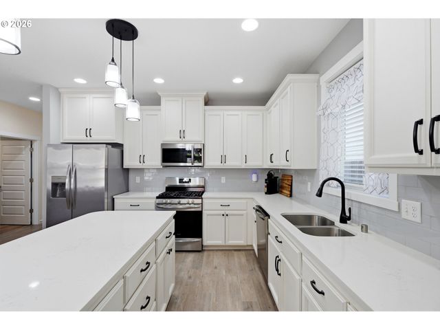 6110 Ne 134TH St, Vancouver, WA 98686