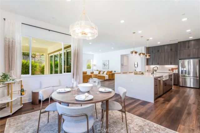 17701 Ridgeline Court, Saugus, CA 91350