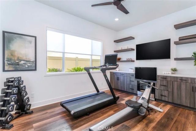 17701 Ridgeline Court, Saugus, CA 91350