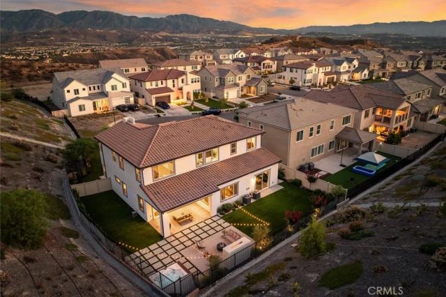 17701 Ridgeline Court, Saugus, CA 91350