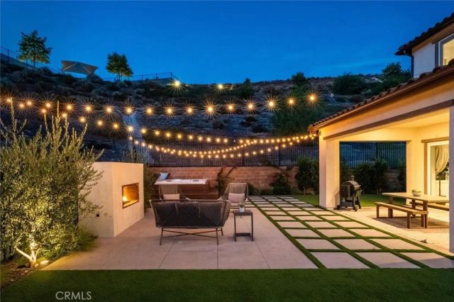 17701 Ridgeline Court, Saugus, CA 91350