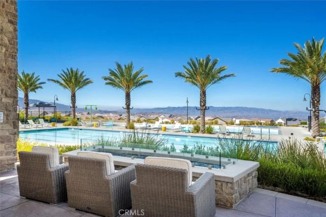 17701 Ridgeline Court, Saugus, CA 91350