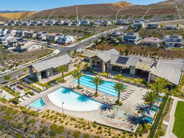 17701 Ridgeline Court, Saugus, CA 91350