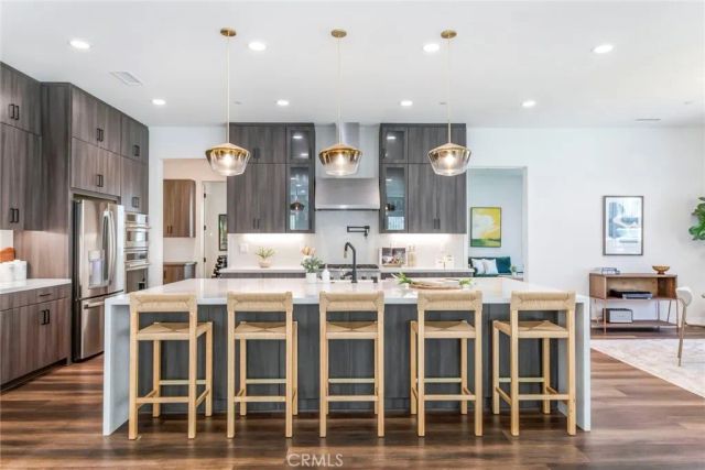 17701 Ridgeline Court, Saugus, CA 91350