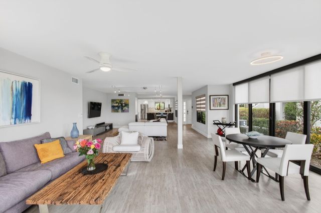 7473 Victory Lane, Delray Beach, FL 33446