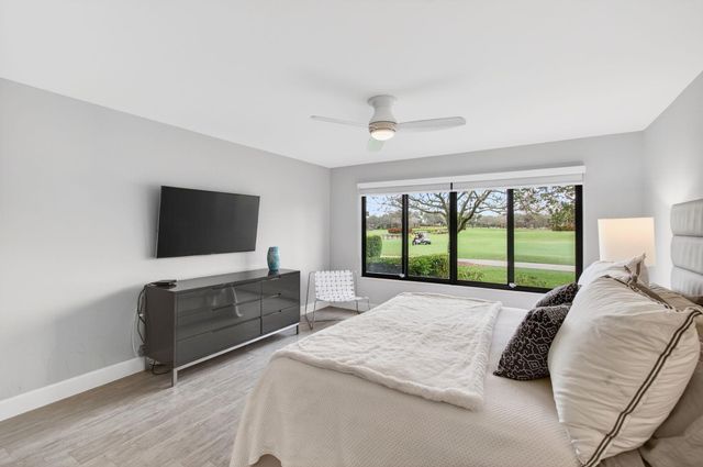 7473 Victory Lane, Delray Beach, FL 33446