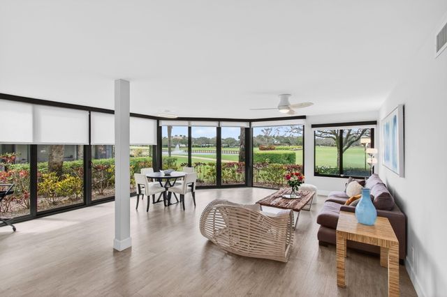 7473 Victory Lane, Delray Beach, FL 33446