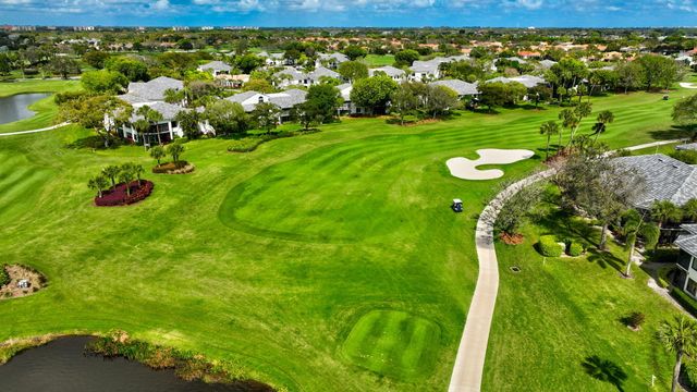 7473 Victory Lane, Delray Beach, FL 33446