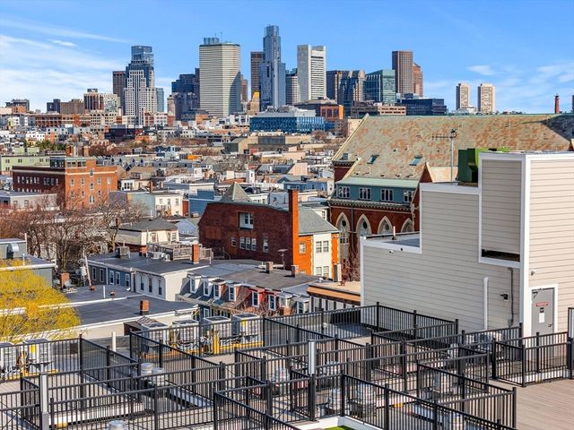 256 Dorchester Street 305, Boston, MA 02127