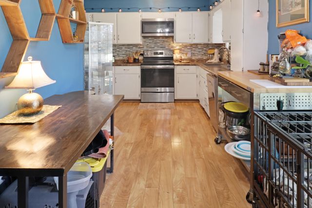 801 E Guinevere Street, Springfield, MO 65807