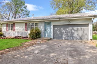 801 E Guinevere Street, Springfield, MO 65807