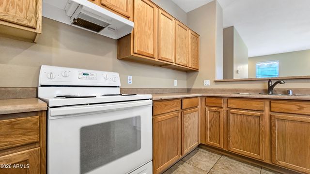 12523 W ESTERO Lane, Litchfield Park, AZ 85340