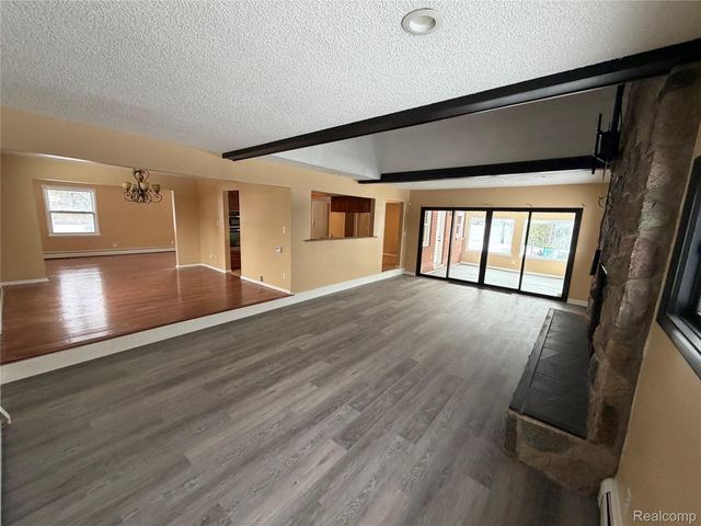 45669 Harmony Lane, Van Buren Charter Township, MI 48111