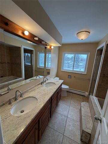 45669 Harmony Lane, Van Buren Charter Township, MI 48111