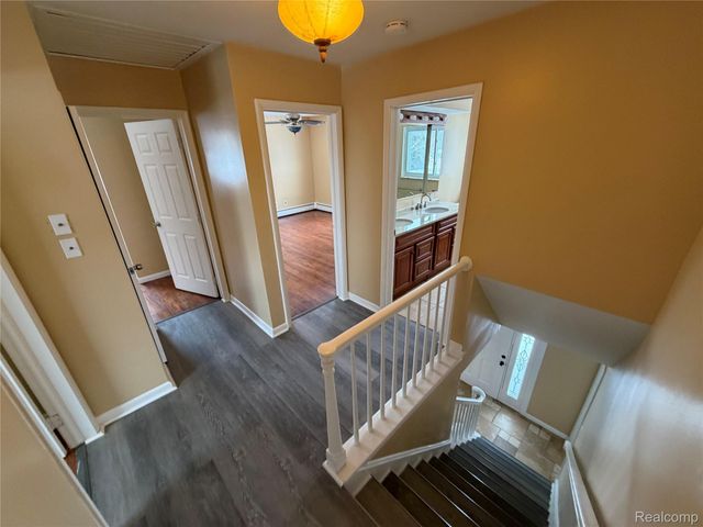 45669 Harmony Lane, Van Buren Charter Township, MI 48111