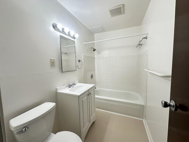 3138 California St, Berkeley, CA 94703