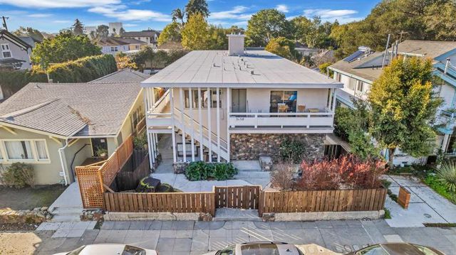 3138 California St, Berkeley, CA 94703