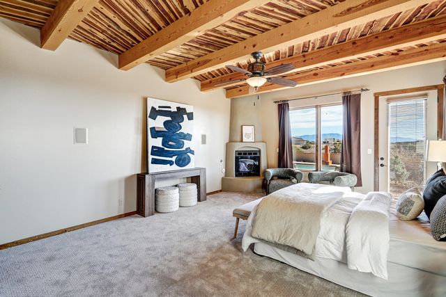 6019 Rooster Point Road NE, Rio Rancho, NM 87144