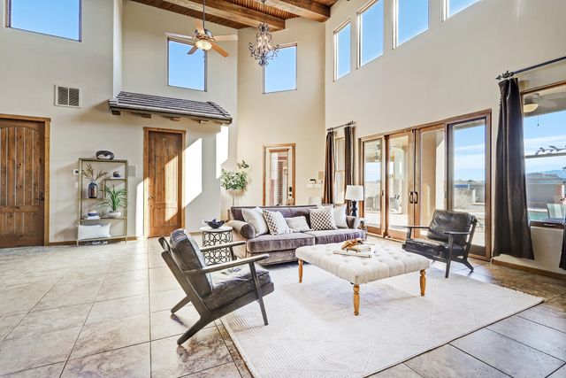 6019 Rooster Point Road NE, Rio Rancho, NM 87144