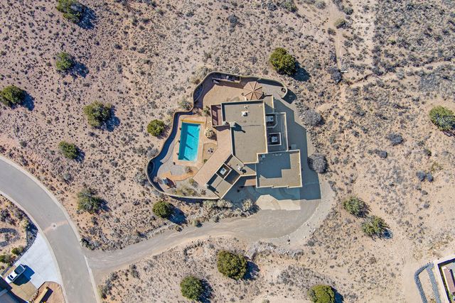 6019 Rooster Point Road NE, Rio Rancho, NM 87144