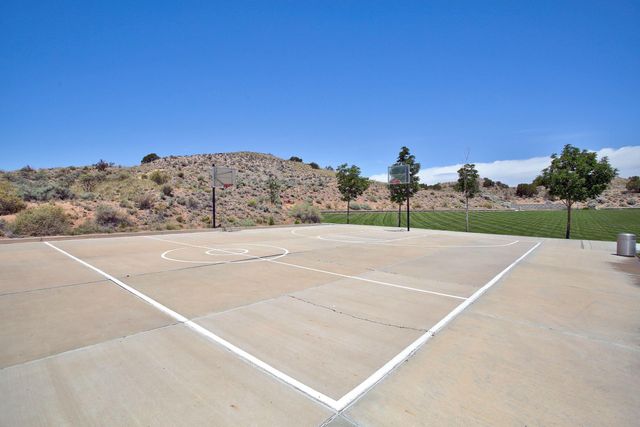 6019 Rooster Point Road NE, Rio Rancho, NM 87144