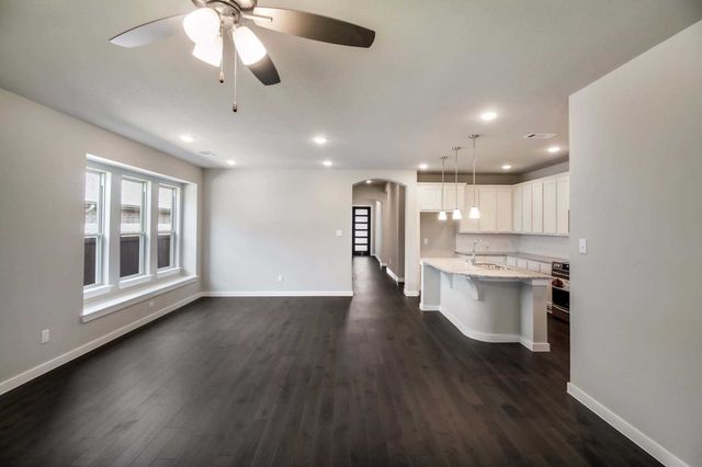 3720 American Paint Drive, Aubrey, TX 76227
