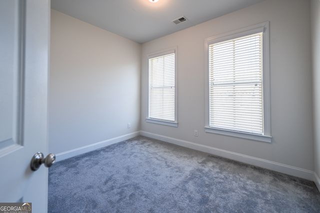 683 Avondale Creek, Decatur, GA 30032