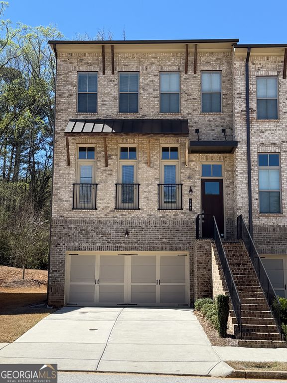 683 Avondale Creek, Decatur, GA 30032