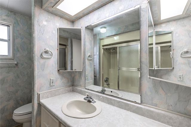 34232 ISLAND DRIVE, Leesburg, FL 34788