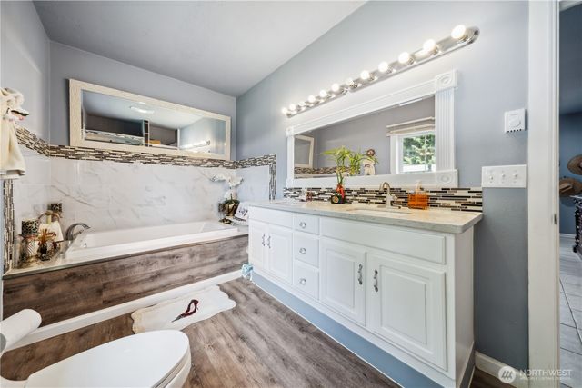 1407 Slide Creek Road, Longview, WA 98632