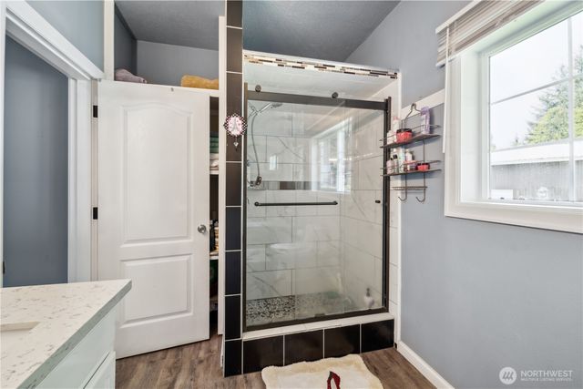 1407 Slide Creek Road, Longview, WA 98632