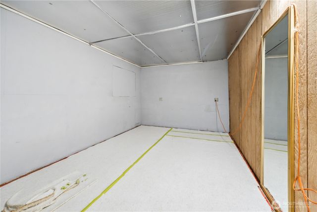 1407 Slide Creek Road, Longview, WA 98632